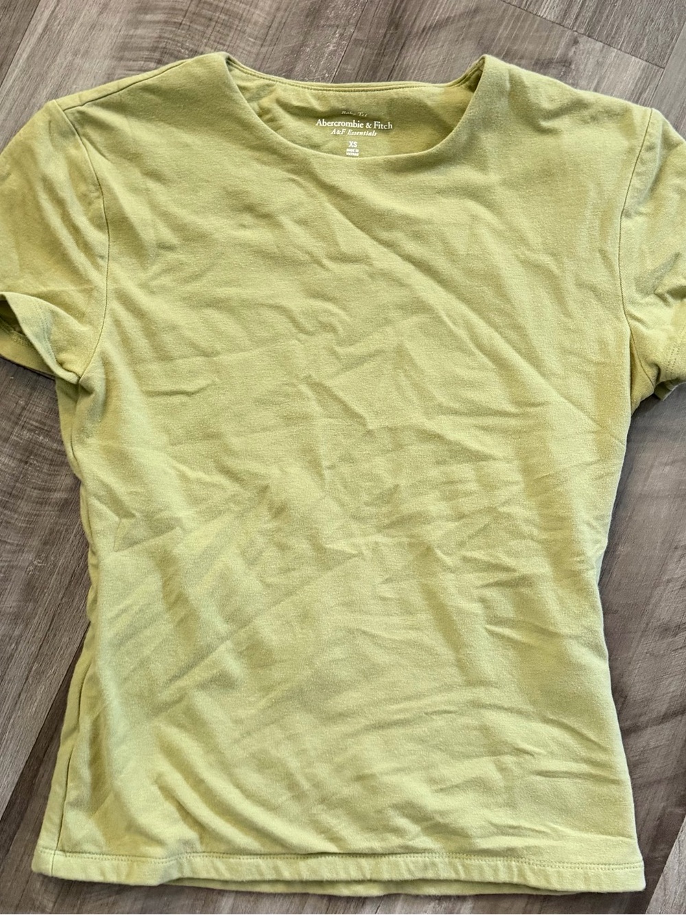 Abercrombie & Fitch Essentials Tee
